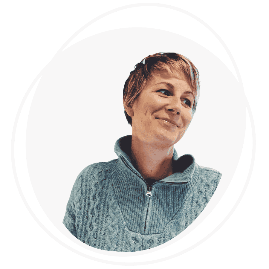 Aimee Tasker | Coach Aimee Tasker | Coach